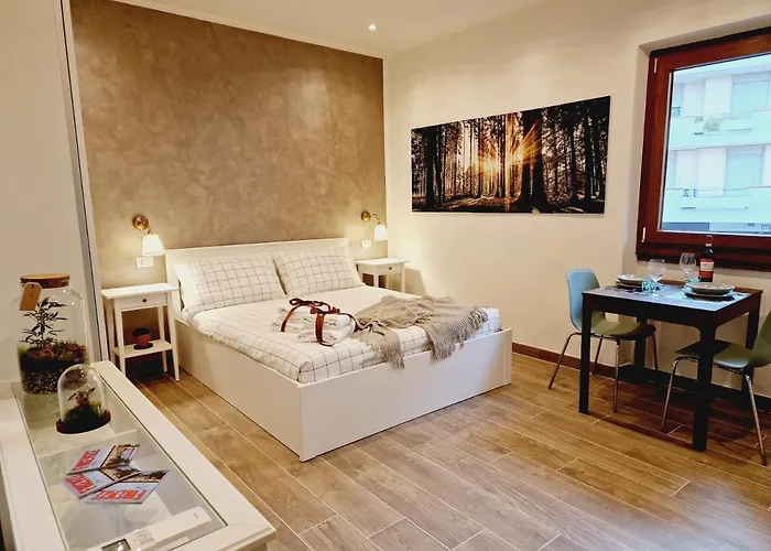 Messer Dario In Apartment *